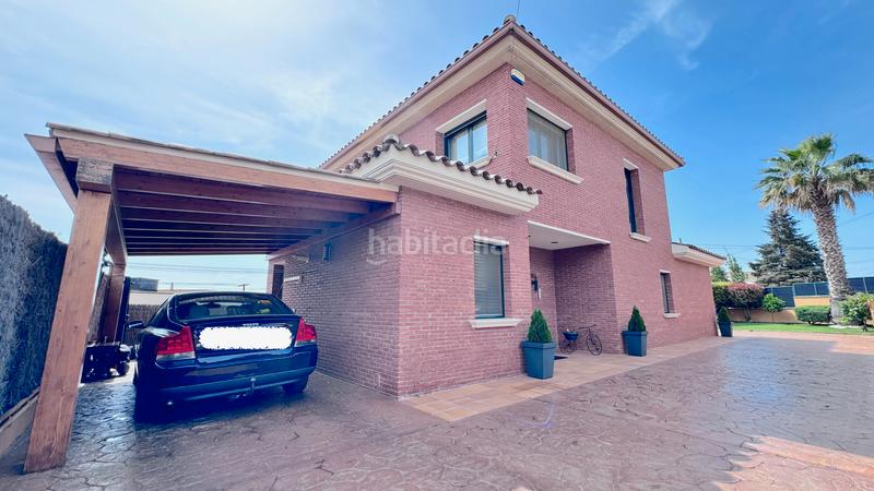 Foto 3a97b942-9649-4557-aa64-a05116b3985d. Casa con riscaldamento parcheggio in Els Avets-Can Serrafossà-Ximelis Rubí