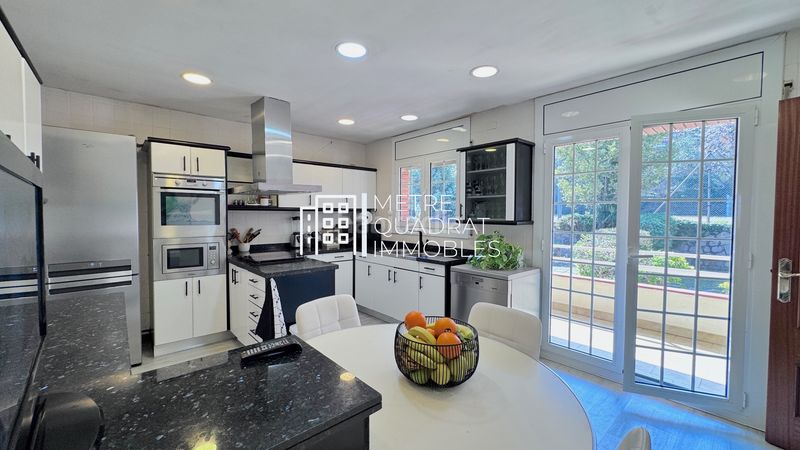 Foto 0d8ba809-6163-4a9d-8a73-628b98b10638. Casa en Corbera de Llobregat