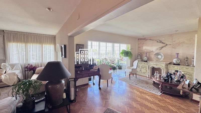 Foto 2955aaf3-568a-4d16-86e4-6eabb949ba47. Casa en Corbera de Llobregat