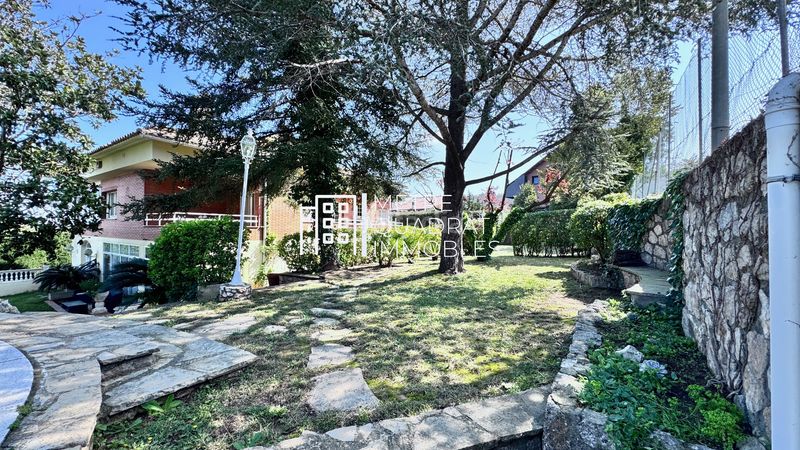 Foto 62e8a414-e2bb-46d6-9e0f-8b29ca203e9a. Casa en Corbera de Llobregat