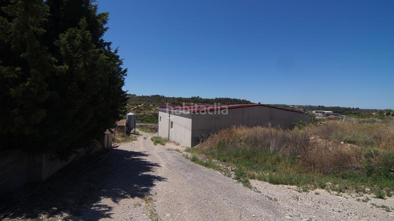 Foto 3d3d2d29-80d9-49e2-acda-522e108201bd. Bâtiment à usage industriel dans carrer calvari 43 dans Omellons (Els)