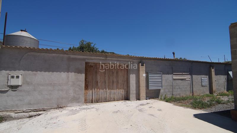 Foto d5da91bc-5e2d-4063-b961-20a872d15ad1. Bâtiment à usage industriel dans carrer calvari 43 dans Omellons (Els)