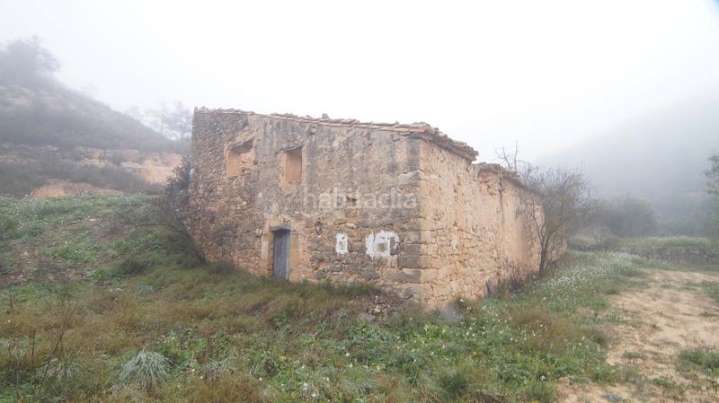 Foto 06997bfc-65ad-4903-bd64-26e13cd2e31b. Fondo rustico in c-221 62 in Batea