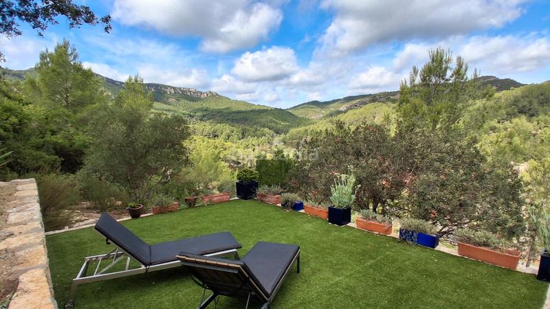 Foto 3c573379-2e22-47f4-994d-c8cdce8fb855. Chalet espectacular chalet en la urbanización santa marina en Pratdip