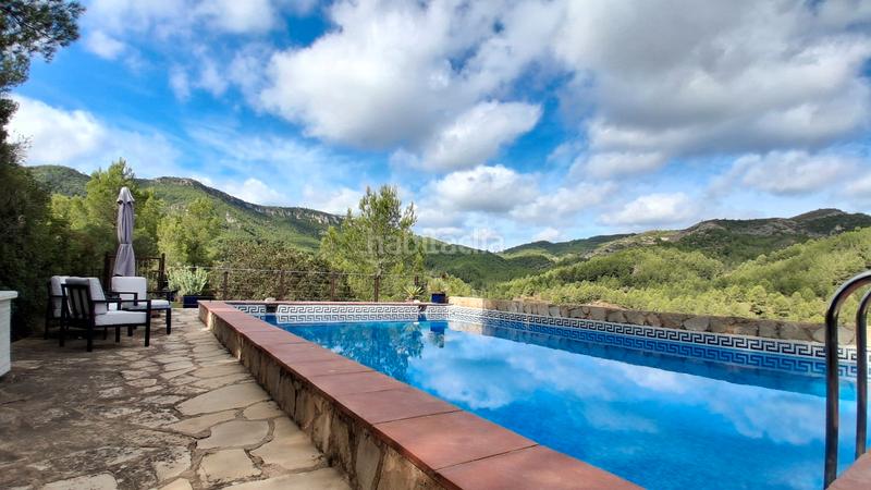 Foto b808551b-d3ff-40d6-86f4-af94affa926e. Chalet espectacular chalet en la urbanización santa marina en Pratdip