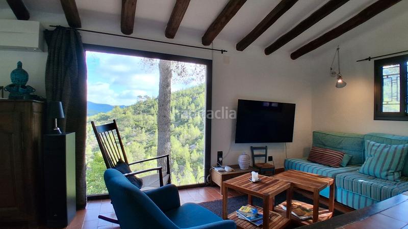 Foto b91303cc-81e6-4978-b79b-2ddf10f99475. Chalet espectacular chalet en la urbanización santa marina en Pratdip