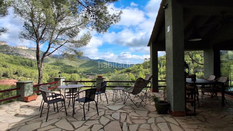 Foto c10a2a53-e12c-455a-bd8b-4f442a5e0005. Chalet espectacular chalet en la urbanización santa marina en Pratdip