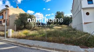 Terreny residencial a Carrer ribera d' ebre 10. Parcela urbana de 1364m2 en la secuita.