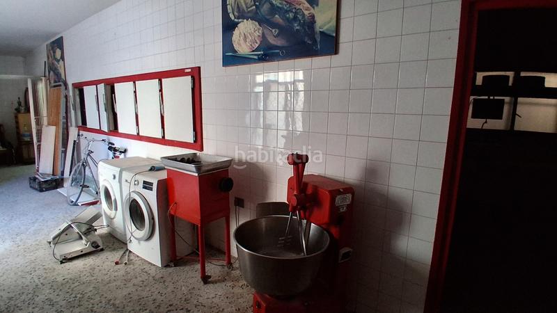 Foto 4c6028a4-c3fc-490e-bae4-df070045f67b. Local commercial dans calle francolí 62 dans Torreforta Tarragona