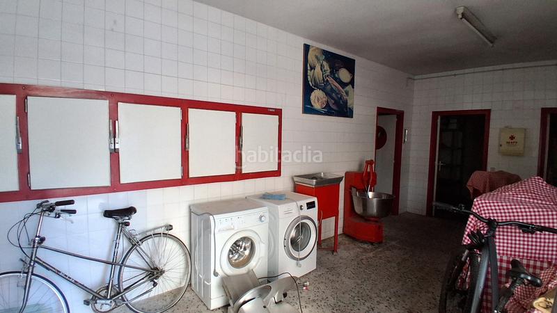 Foto e9507e34-b5d3-467a-b7b5-e080f78f98da. Local commercial dans calle francolí 62 dans Torreforta Tarragona