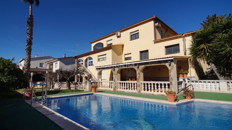 Foto a257e97b-3bd8-4ed1-9326-cb496e63925a. Xalet a Roda de Barà