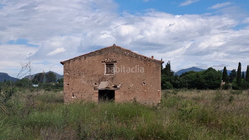 Foto 5cc712ae-9a74-446e-8efe-62b0dc351494. Finca rústica a diseminado rural 18 a Milà (El)