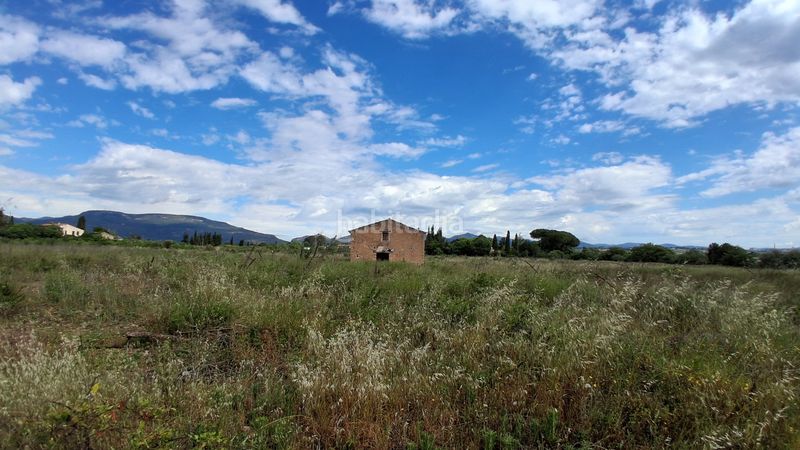 Foto a1a53ccc-68a1-4999-bcc6-c2c80c35bd6c. Finca rústica a diseminado rural 18 a Milà (El)