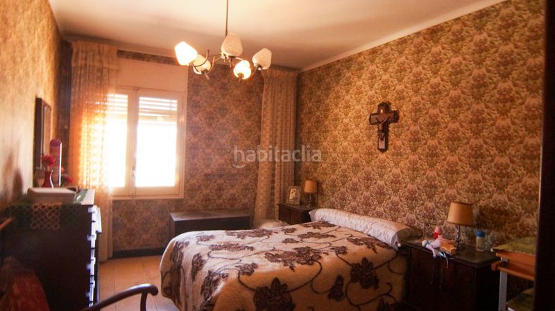 Foto 5b98037c-28c0-4e5f-b677-f167830d25d5. Casa aparellada amb calefacció a Móra la Nova
