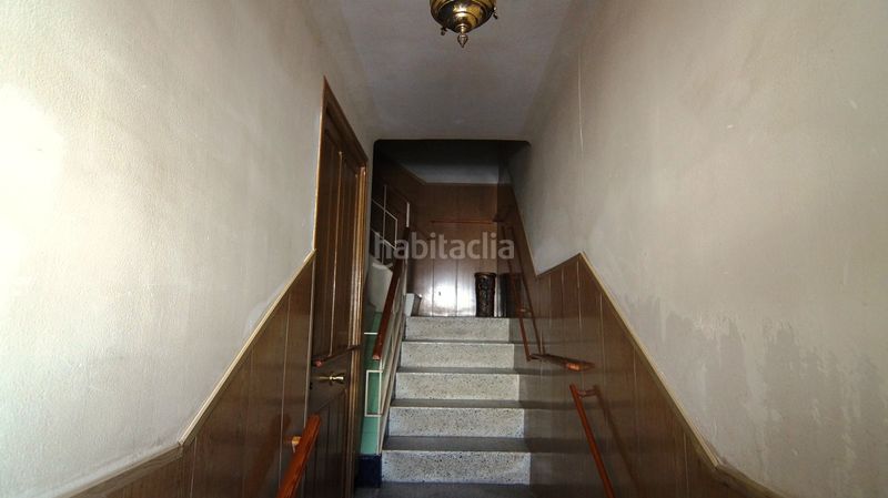 Foto 6eb29f23-5115-4496-a711-45863846b7c4. Casa aparellada amb calefacció a Móra la Nova