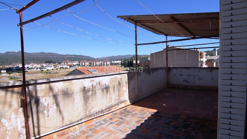 Foto 7e1ef9a5-dc59-4c90-a4d0-25bed52d542d. Casa aparellada amb calefacció a Móra la Nova