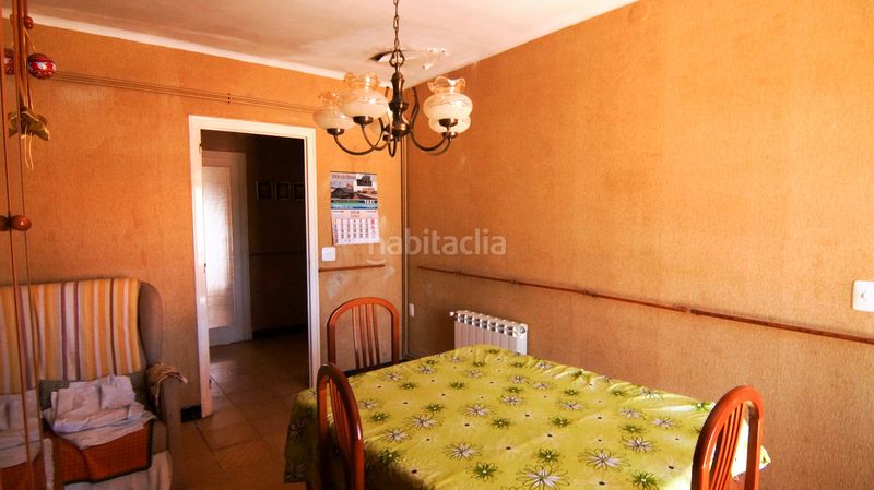 Foto c21cb3af-3ecd-4fb0-a3fc-54032ca6bf4e. Casa aparellada amb calefacció a Móra la Nova