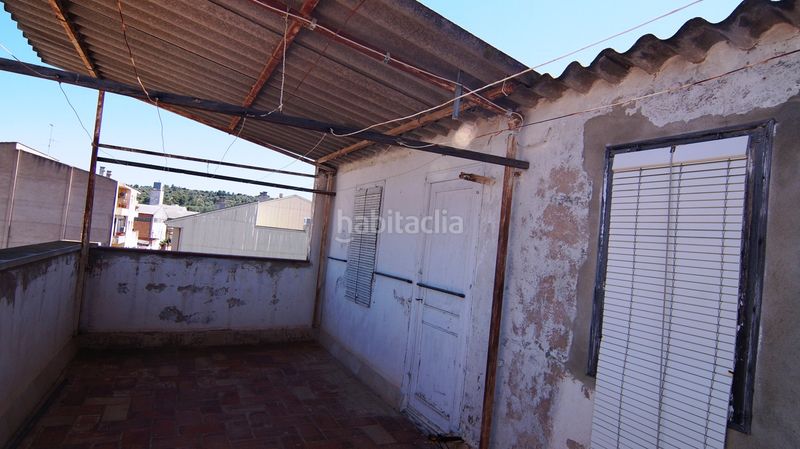 Foto e9807eb9-eac1-4def-acf5-88c1ae8f5e7a. Casa aparellada amb calefacció a Móra la Nova