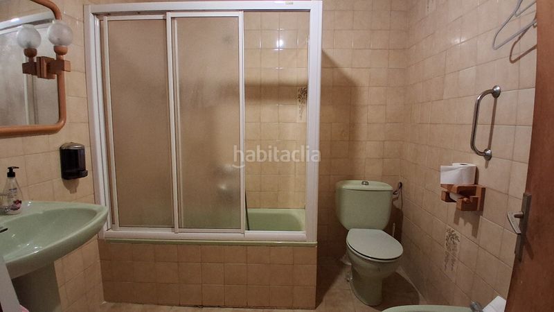 Foto 073081ec-4d53-407e-b0d3-0bf433b6c0db. Maison jumelée dans carrer priorat 12 dans Vilella Baixa (La)