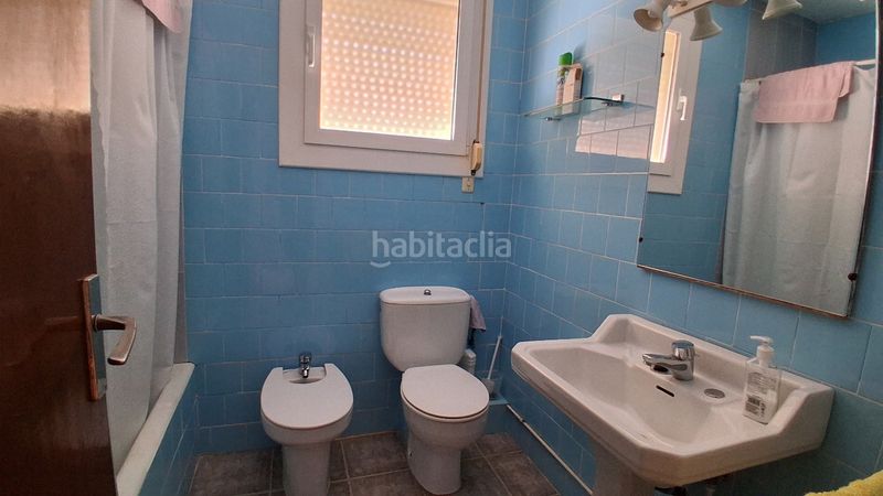 Foto 1753f5c9-a6c3-4080-ac92-1491dc0db912. Maison jumelée avec cheminée chauffage piscine dans Móra la Nova