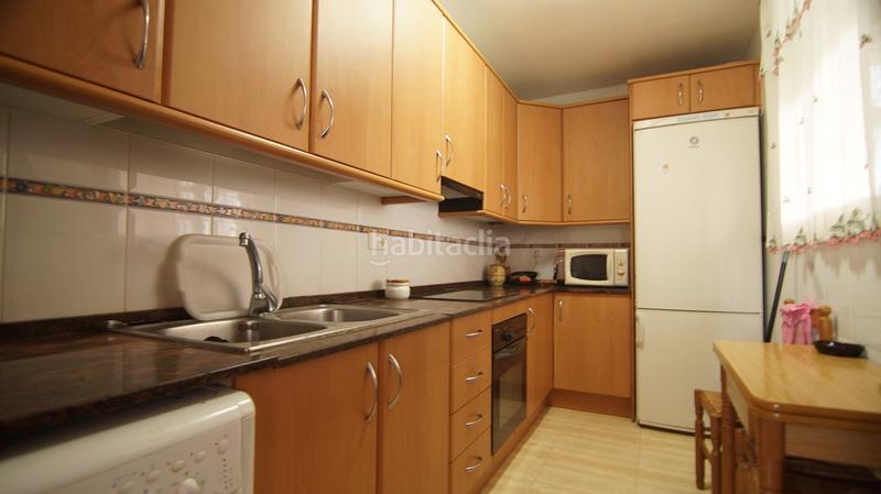 Foto 9098d8c1-45f7-4e2d-a12e-fb235538feaf. Masia a tp-7225 34 a Llevant Reus