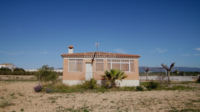 Foto b243a277-643b-4660-aa63-c2766f13d834. Masia a tp-7225 34 a Llevant Reus