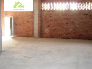 Lloguer Local Comercial a Barrios Bajos - La Horta. Local en alquiler