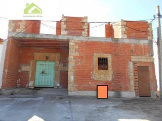 Casa a Morales del Vino. Casa en venta en pontejos