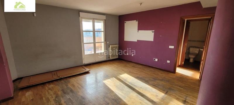 Foto dfce7f21-4da2-4e0c-954d-ef2720f6144d. Dachwohnung mit heizung in Los Bloques Zamora