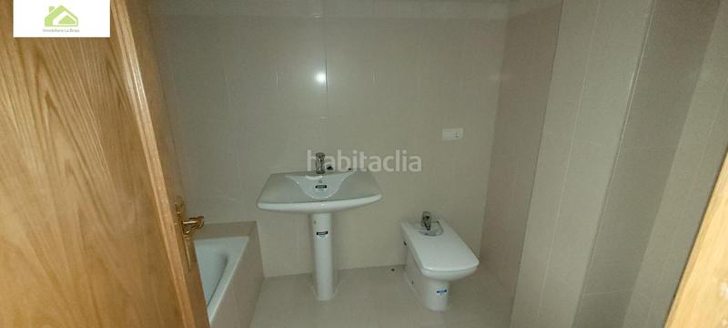 Foto 15a03823-9608-41bc-ba47-60f5a8fb572c. Appartamento con riscaldamento in Los Bloques Zamora
