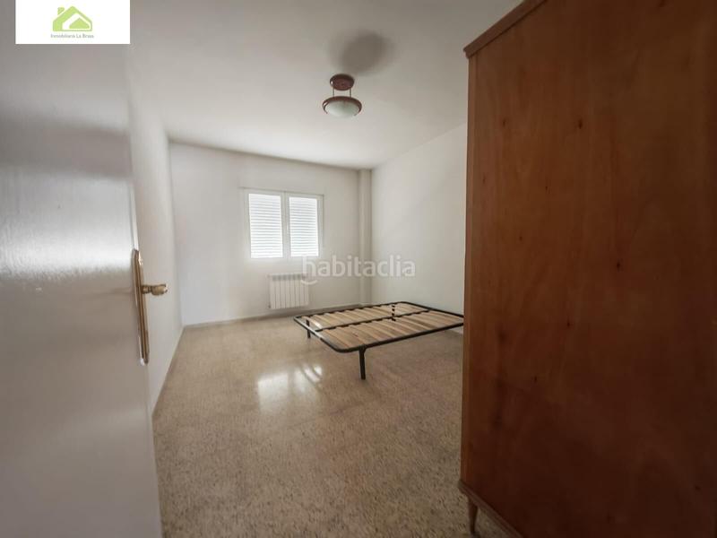 Foto 1d1e5179-03a0-4173-accd-ede2c5efbcba. Etagenwohnung mit parking in Pinilla Zamora