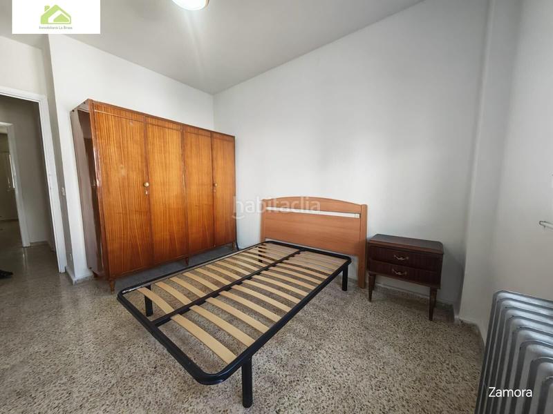 Foto 480f792a-949a-4358-ba1f-2e6ac5eeccc1. Etagenwohnung mit parking in Pinilla Zamora