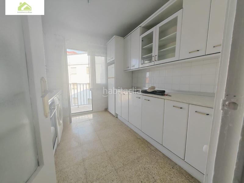 Foto 59bc6702-919f-494b-9b32-b07505275463. Etagenwohnung mit parking in Pinilla Zamora