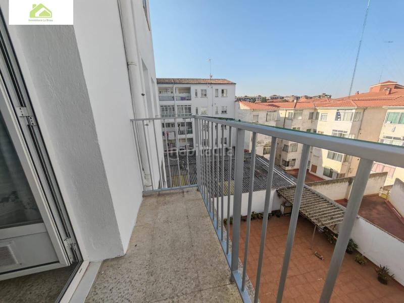 Foto 5e548445-71ae-43e4-bda5-c7280ea6389d. Etagenwohnung mit parking in Pinilla Zamora