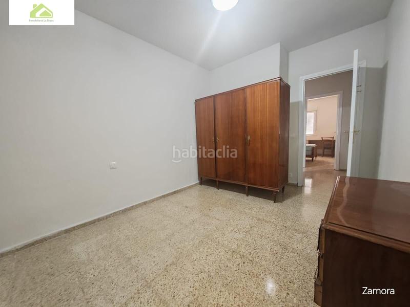 Foto ca3e4c4c-8f26-487e-8a99-fa126def00b3. Etagenwohnung mit parking in Pinilla Zamora
