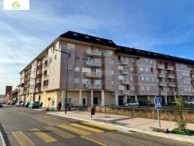 Foto 239a1c9a-1c50-468c-8bc0-2f5e4870aba1. Dúplex amb aparcament a Urbanización S.XXI - Carretera de Villalpando Zamora