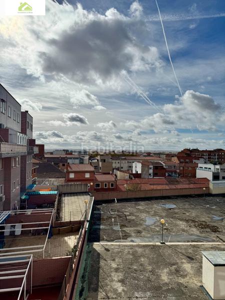 Foto 53acd499-49e2-4ef0-9237-e8e169e554de. Dúplex amb aparcament a Urbanización S.XXI - Carretera de Villalpando Zamora