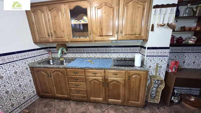 Foto 417af4e1-6223-4d45-b3e2-9278fe1ac127. Chalet venta chalet en Morales del Vino