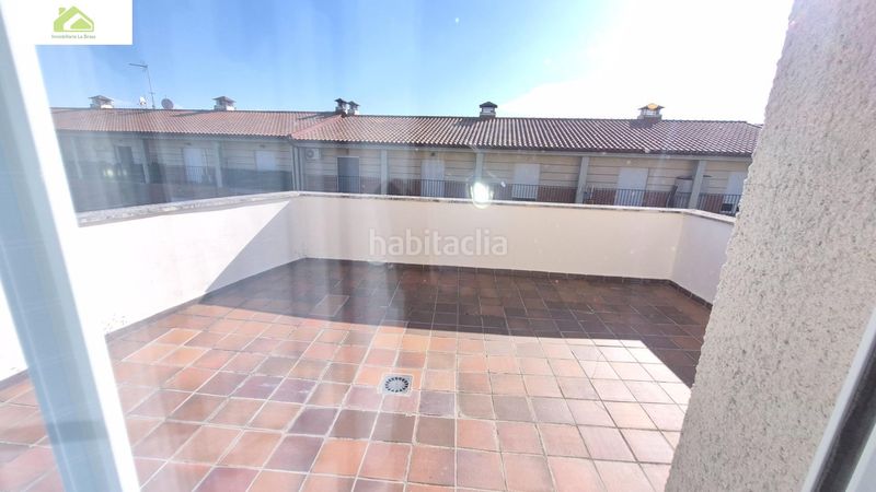 Foto 71e9cd0a-6d56-4abd-9db1-a1f4eb133d78. Chalet venta chalet en Morales del Vino