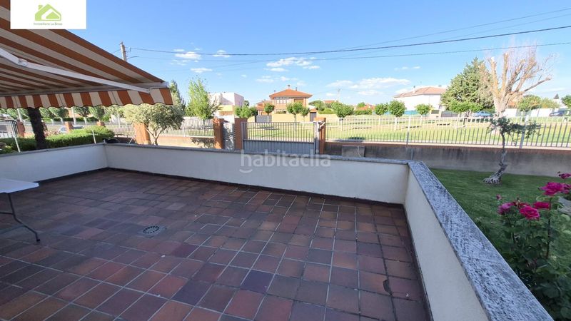 Foto af22b230-d628-42f0-95eb-25b99f946cb0. Chalet venta chalet en Morales del Vino