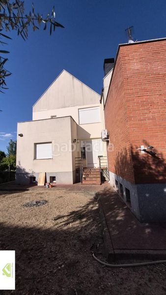 Foto b19365cd-8bd3-4a26-abb6-54978a7a08ed. Chalet venta chalet en Morales del Vino
