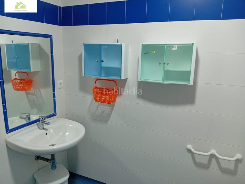 Foto 4e3b1141-c9bf-48dd-8bbd-e2efd37c0e51. Edifici a Gema
