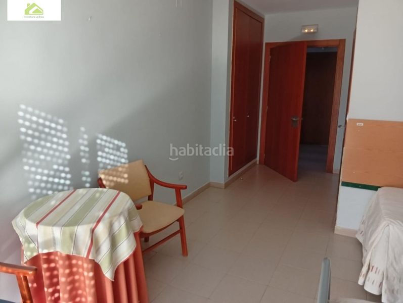 Foto 6cde656b-9c25-4761-b7b8-7d685cdf25ff. Edifici a Gema