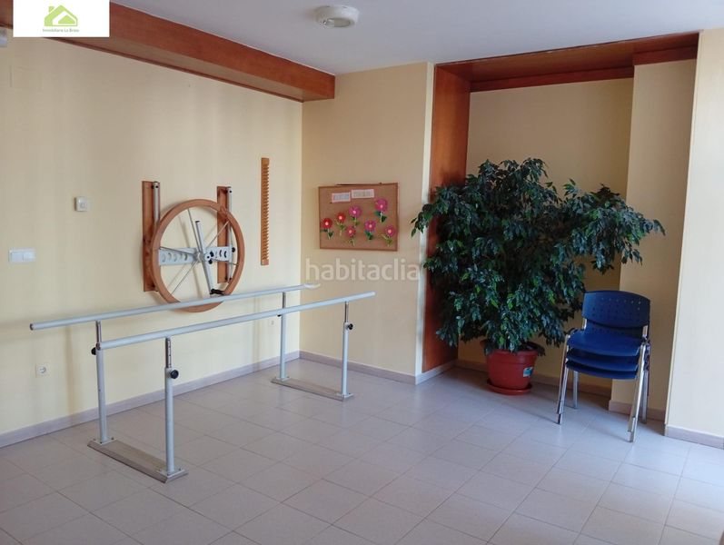 Foto de6c9347-a96b-454c-b4b3-8b235322c1f2. Edifici a Gema