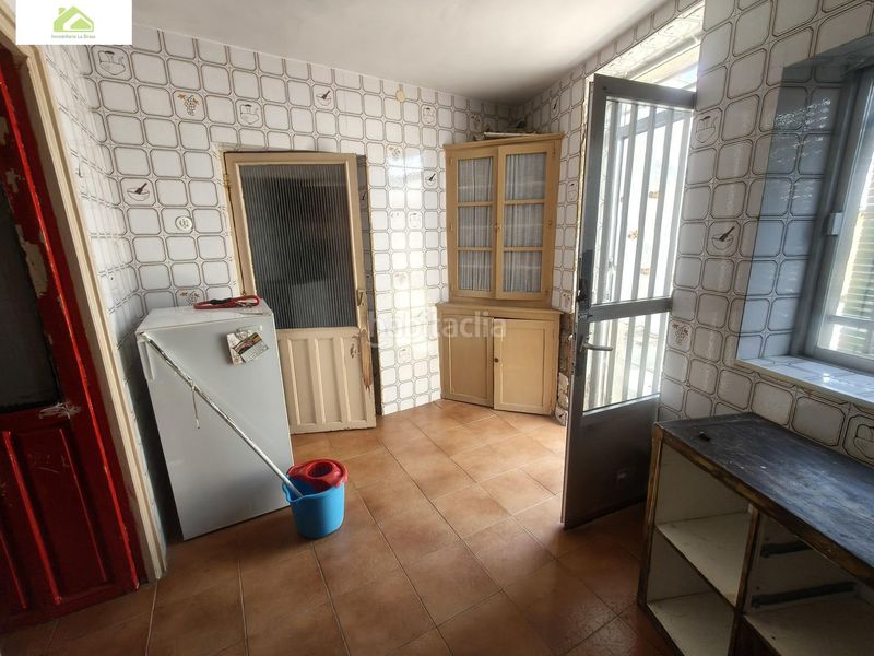 Foto 28b2f1d2-7e11-4672-958e-fc7037f3a4d2. Casa amb aparcament a Pinilla Zamora