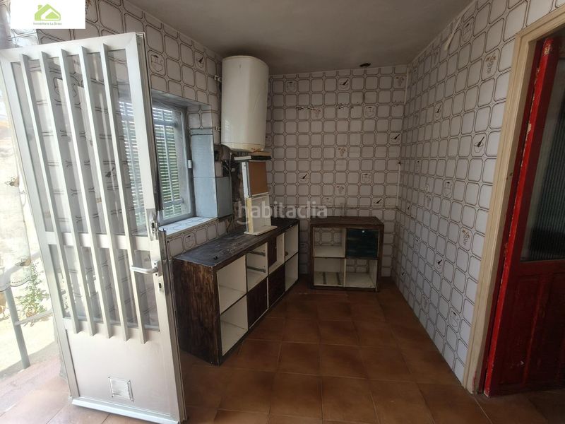 Foto bb76b413-a7b6-4d02-b806-7a3ef397a815. Casa amb aparcament a Pinilla Zamora