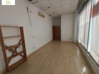 Lloguer Local Comercial a Barrios Bajos - La Horta. Local en alquiler en puerta nueva