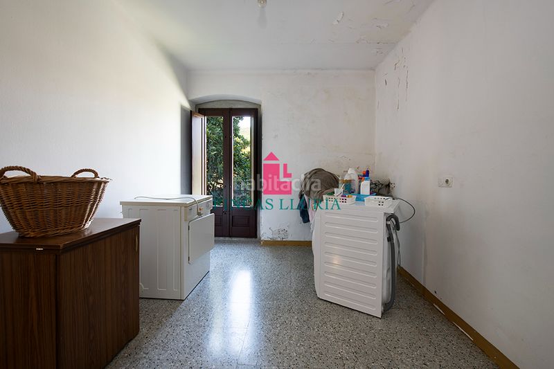 Foto d9ff6dfb-9370-4951-8976-2eb6c5f88a95. Casa a Sant Aniol de Finestres