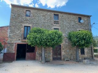 Casa a Sant Aniol de Finestres. Masia en venta en sant aniol de finestres