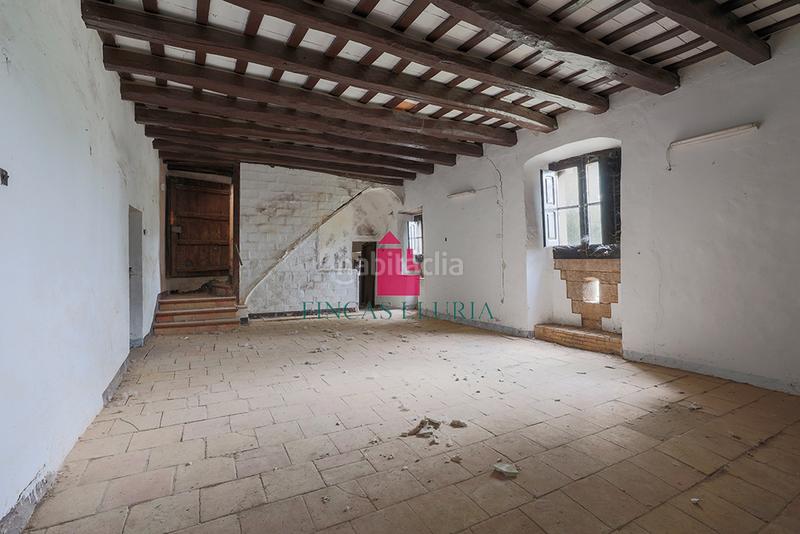 Foto bb382b26-9f2d-479c-9c6f-2d84d2f87f9e. Country house in Vilobí d´Onyar